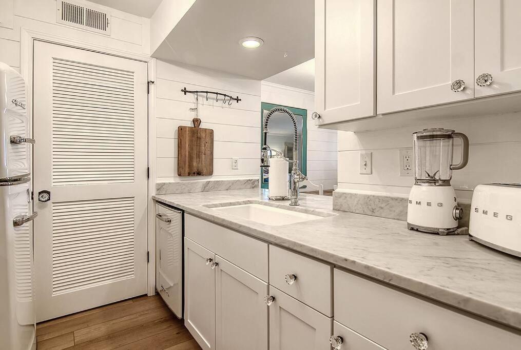 Luxury Seabrook Beachfront W/Spectacular Sunsets Exterior foto